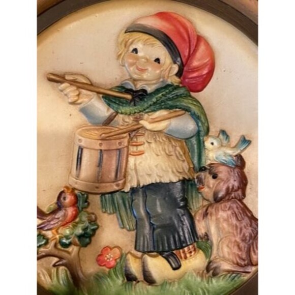 Anri THE DRUMMER 1979 Framed Christmas Plate Ferrandiz Italy numbered 1233/4000 - Picture 3 of 4